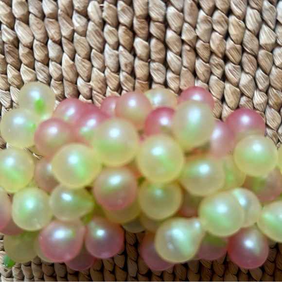 Vintage Decorative Faux Grape Clusters-green & Blush Pink- set of 2 - Picture 5 of 7
